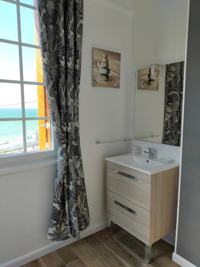 Au Gre Des Marees, Appartement Face A La Mer, Classe 3 Etoiles Ault Exteriör bild